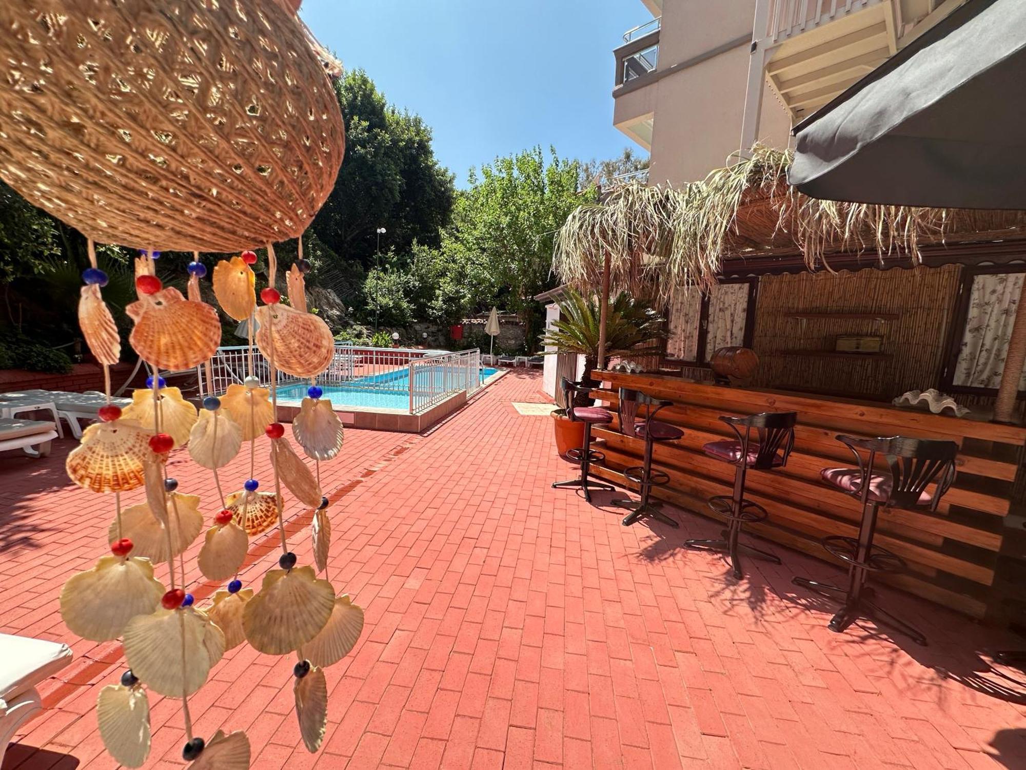 Hotel Chateau De Ville Marmaris Bagian luar foto