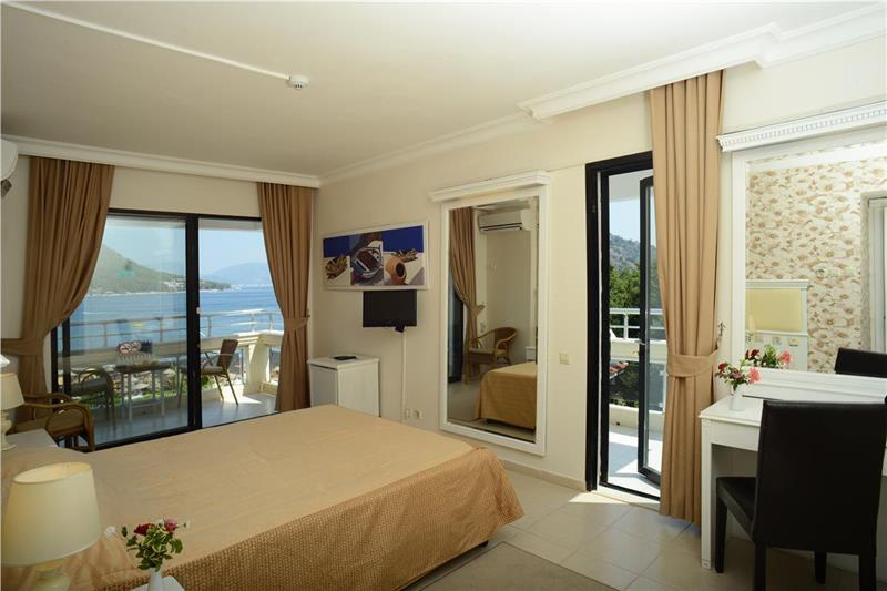 Hotel Chateau De Ville Marmaris Bagian luar foto